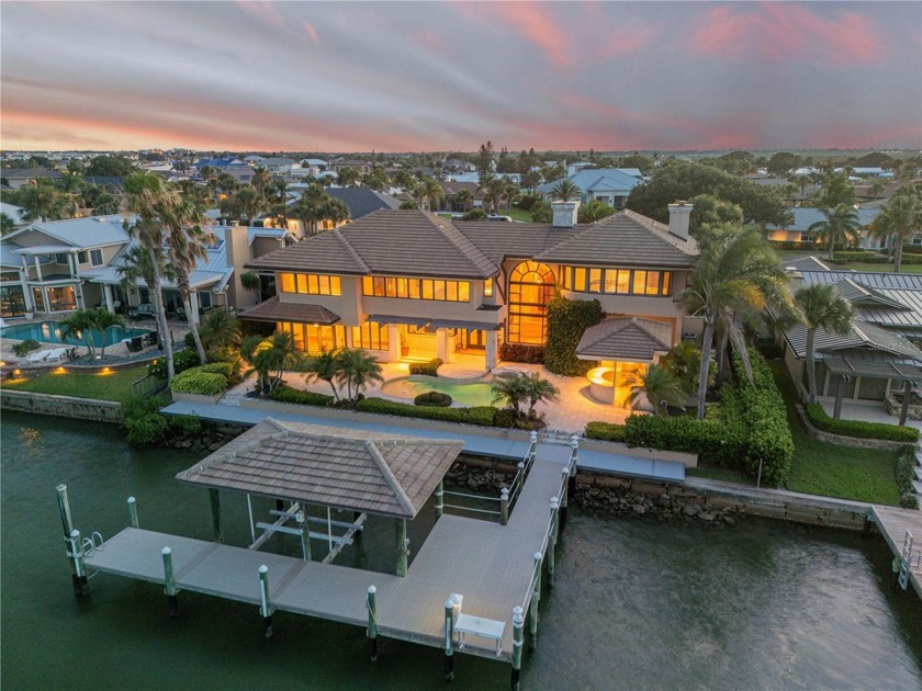 One of a kind direct Intracoastal Waterfront Oasis w 27ft Boat - Beach Home for sale in New Smyrna Beach, Florida on Beachhouse.com
