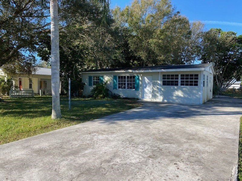 NEW METAL ROOF COMING SOON! NEW AC AND WATER HEATER IN PLACE - Beach Home for sale in Vero Beach, Florida on Beachhouse.com