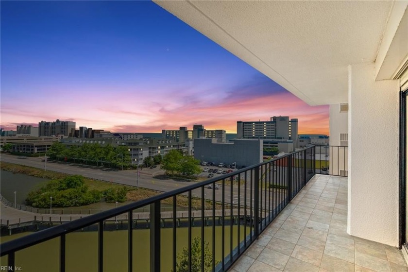 DISCOVER COASTAL CHARM IN THIS BEAUTIFUL 3-BDRM WATERFRONT CONDO - Beach Home for sale in Virginia Beach, Virginia on Beachhouse.com