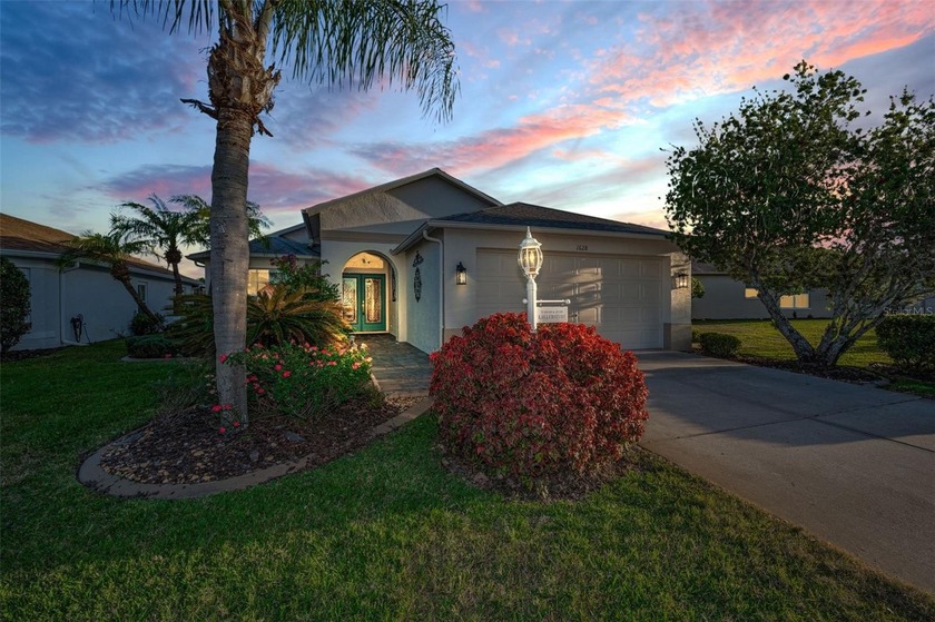 Under contract-accepting backup offers. Light and bright 3 - Beach Home for sale in Trinity, Florida on Beachhouse.com