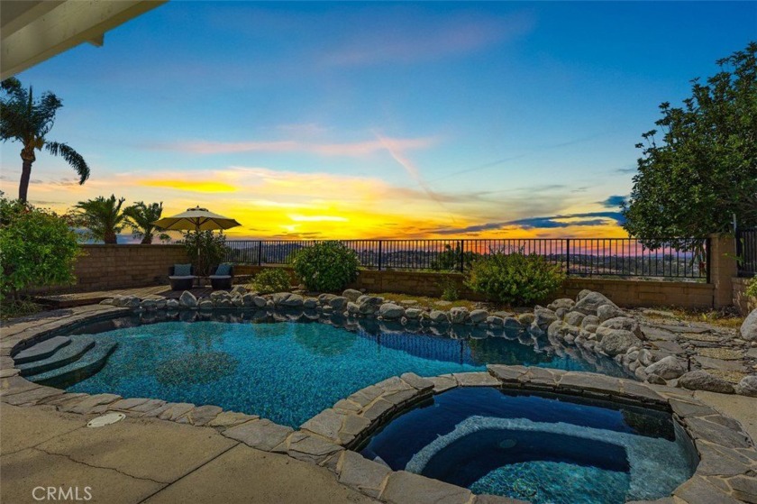 Light and bright Two-Story Pool Home with Panoramic Views in - Beach Home for sale in Mission Viejo, California on Beachhouse.com