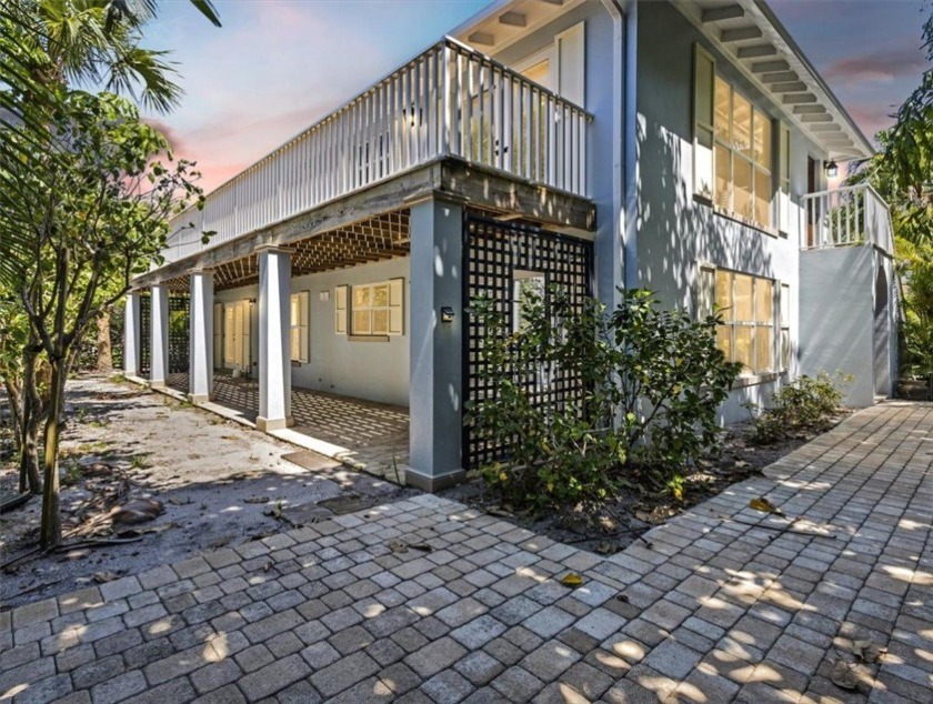 Welcome to this stunning beach cottage, just steps away from - Beach Home for sale in Vero Beach, Florida on Beachhouse.com