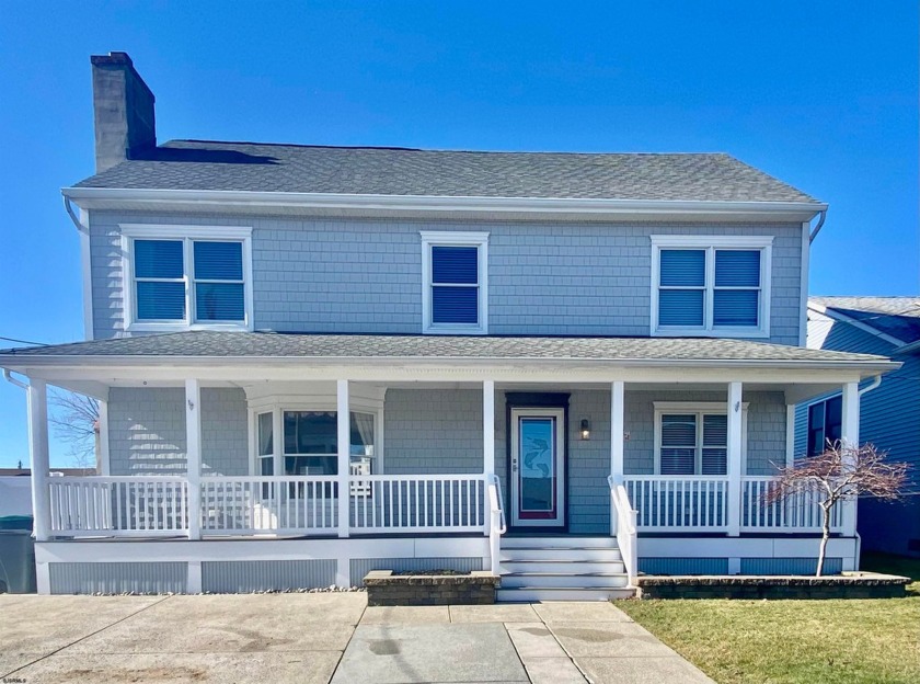 ALL THE ROOM you've ever wanted! This spacious, BRIGHT & SUNNY - Beach Home for sale in Brigantine, New Jersey on Beachhouse.com