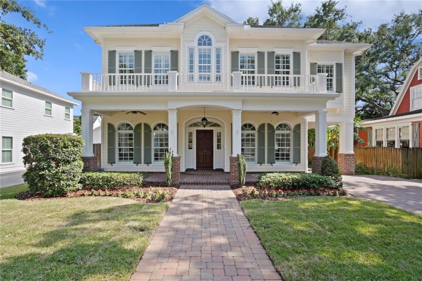 Welcome to 2714 W. Jetton Avenue -- an elegant - Beach Home for sale in Tampa, Florida on Beachhouse.com