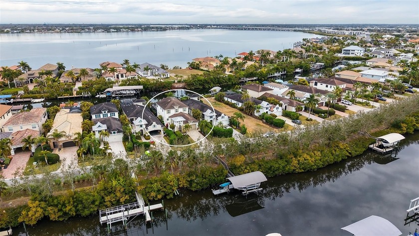 PERFECT ~ A Sarasota / Bradenton Waterfront Home / Property ~ - Beach Home for sale in Bradenton, Florida on Beachhouse.com