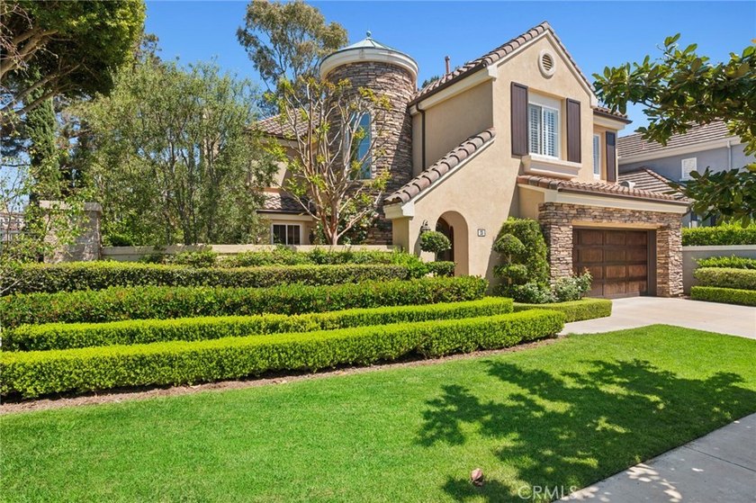 Behind the gates of Saint Laurent -- one of Newport Coast's most - Beach Home for sale in Newport Coast, California on Beachhouse.com