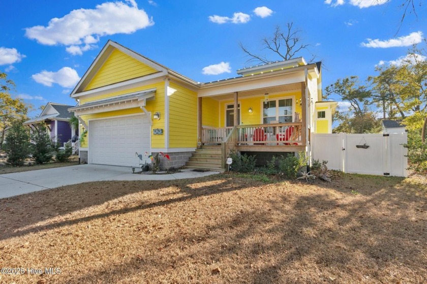 Welcome to the Yellow House on the Island!

This cheerful - Beach Home for sale in Oak Island, North Carolina on Beachhouse.com