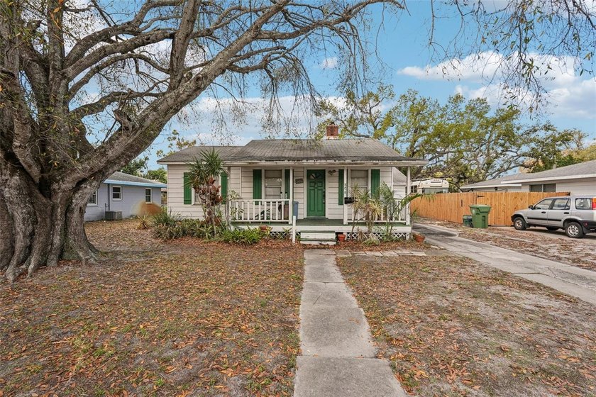 Under contract-accepting backup offers. Investor special in the - Beach Home for sale in Bradenton, Florida on Beachhouse.com
