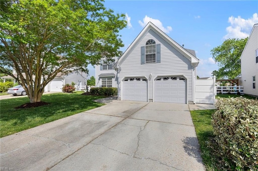 Must-see 5-bedroom, 2.5-bath home in desirable Courthouse - Beach Home for sale in Virginia Beach, Virginia on Beachhouse.com