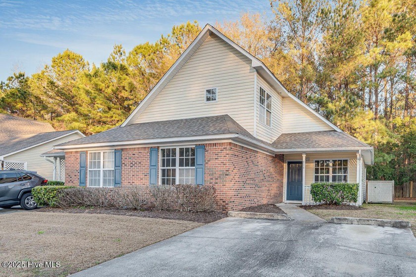 This spacious 3-bedroom, 2-bath townhome offers a fantastic - Beach Townhome/Townhouse for sale in Wilmington, North Carolina on Beachhouse.com