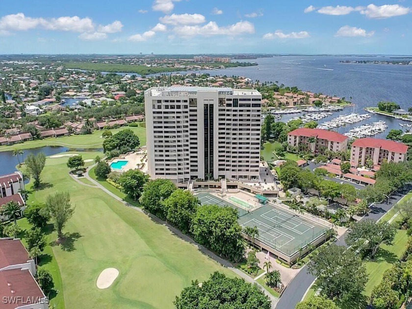 Amazing bundled golf community offering a gorgeous riverfront - Beach Condo for sale in Fort Myers, Florida on Beachhouse.com