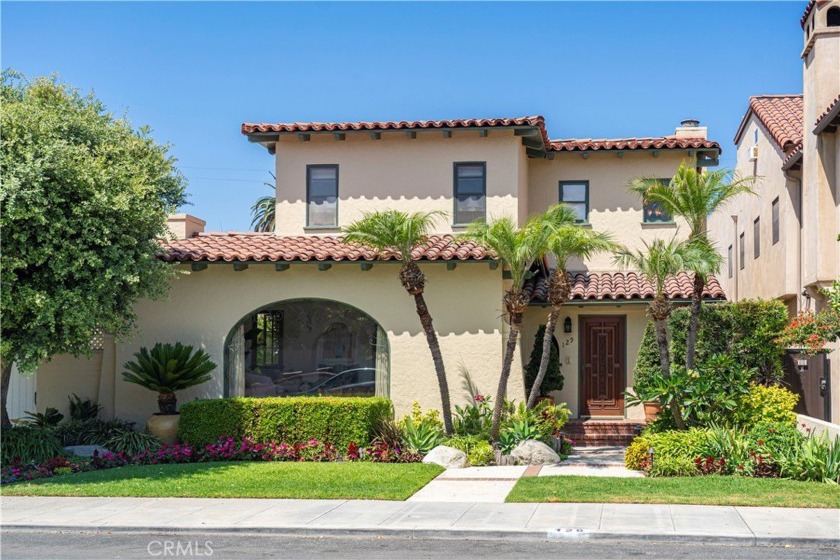 Absolutely exquisite 1935 Spanish home on an oversized, 4,513 sq - Beach Home for sale in Long Beach, California on Beachhouse.com