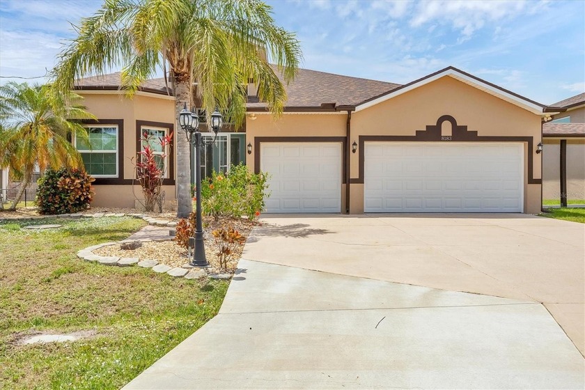 Attention South Gulf Cove, car enthusiasts, collectors, and - Beach Home for sale in Port Charlotte, Florida on Beachhouse.com