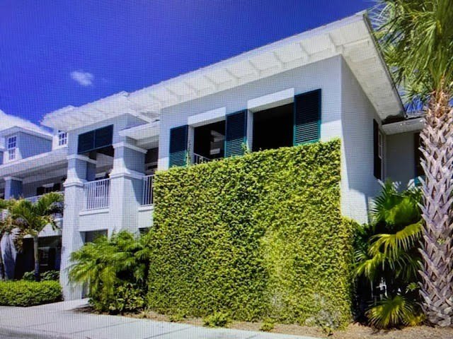 Gorgeous first floor villa just steps away Tennis  Padel Club - Beach Home for sale in Vero Beach, Florida on Beachhouse.com