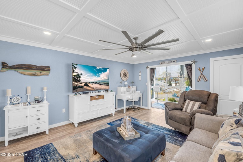 UPDATED. GOLF NEXT DOOR. MINUTES TO THE BEACH. This 2-bed - Beach Condo for sale in Panama City Beach, Florida on Beachhouse.com