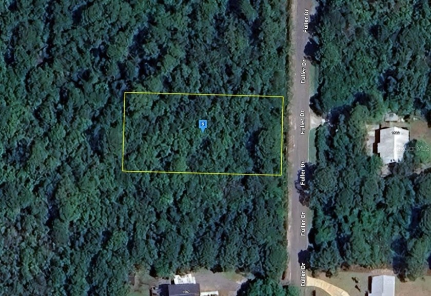 This 0.45-acre wooded lot in Floridale Beach offers a quiet - Beach Lot for sale in Gulf Breeze, Florida on Beachhouse.com