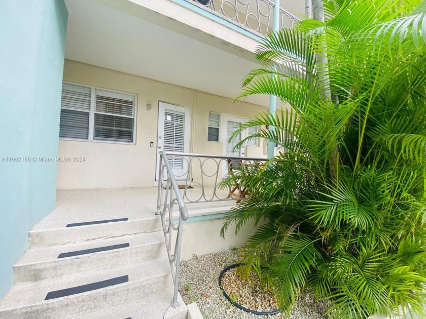 Beautiful unit in the heart of Miami Beach. This charming Art - Beach Condo for sale in Miami Beach, Florida on Beachhouse.com