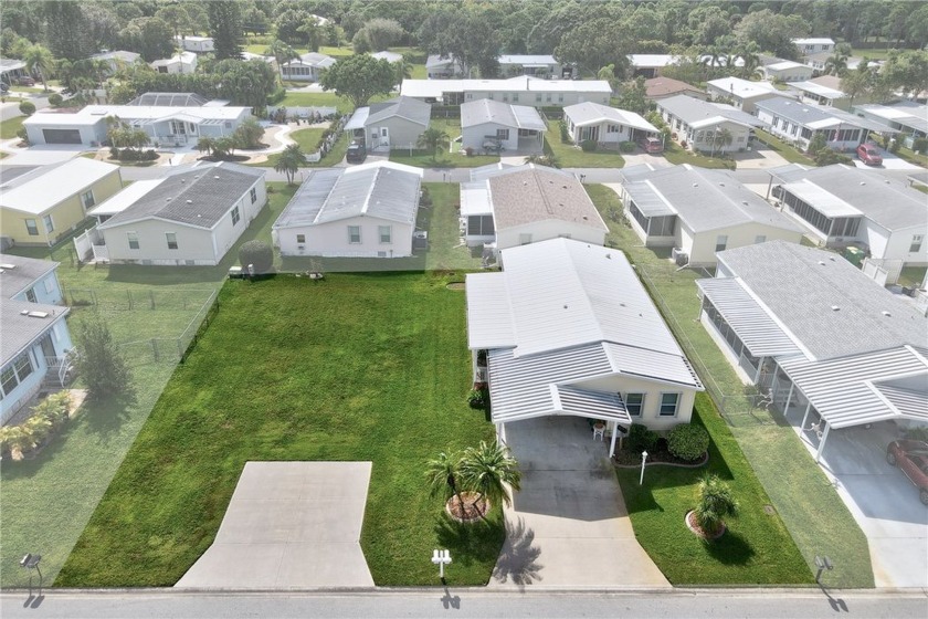 RARE OPPORTUNITY to own this gently used home on TWO LOTS - Beach Home for sale in Sebastian, Florida on Beachhouse.com