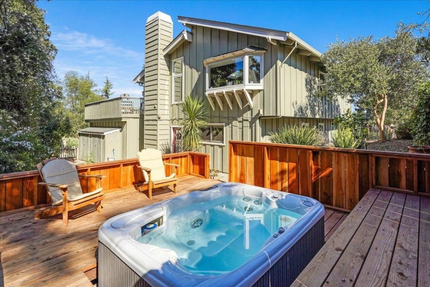 This stunning residence not only features an array of modern - Beach Home for sale in Aptos, California on Beachhouse.com