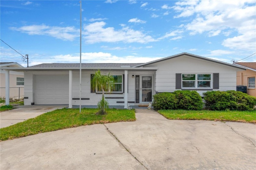 MOVE-IN READY ~~ All the work has been done for youpletely - Beach Home for sale in Hudson, Florida on Beachhouse.com