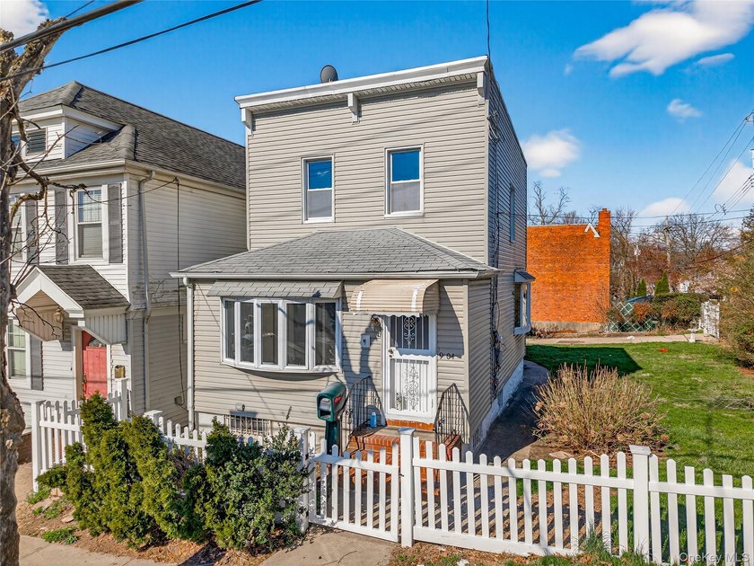 PACKAGE DEAL !!! Prime Investment In College Point! To Be Sold - Beach Home for sale in College Point, New York on Beachhouse.com