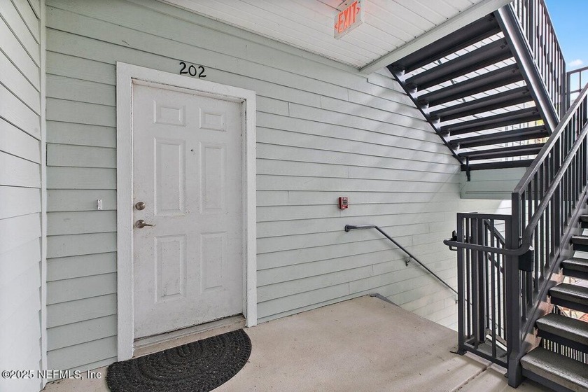 Renovated 3BR/2BA Condo in Summer Key - Jacksonville, FL Welcome - Beach Condo for sale in Jacksonville, Florida on Beachhouse.com