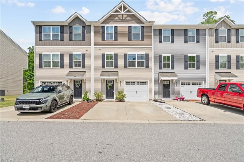 Welcome to your future home in the heart of Smithfield! This - Beach Home for sale in Smithfield, Virginia on Beachhouse.com