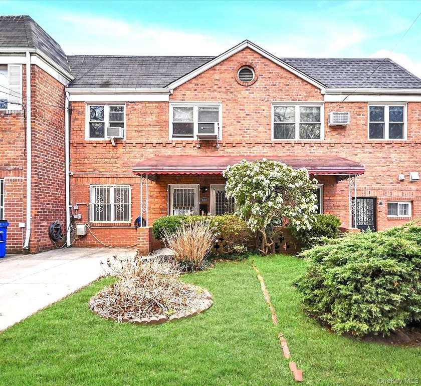 Solid brick home with R4 zoning in a prime Flushing/Fresh - Beach Home for sale in Flushing, New York on Beachhouse.com