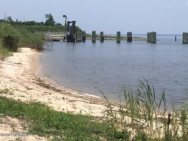 1.3 acre waterfront lot in the brand new subdivision of ''Ferry - Beach Lot for sale in Aurora, North Carolina on Beachhouse.com