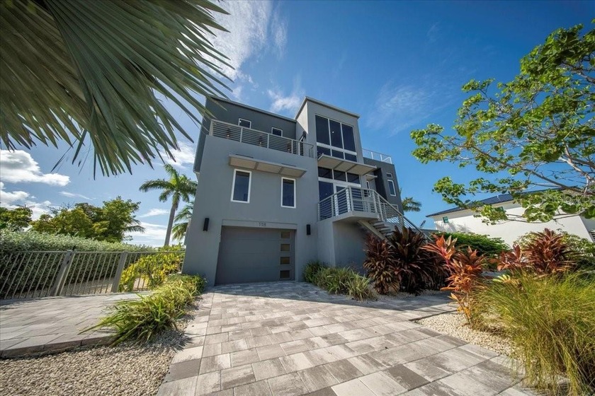 Stunning Furnished Coastal Modern 3-bedroom, 3-bath modern - Beach Home for sale in Marathon, Florida on Beachhouse.com