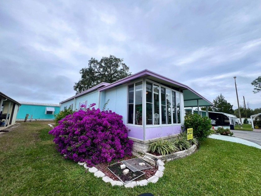 Beautifully and lovingly maintained home in a 55+ community - Beach Home for sale in Hudson, Florida on Beachhouse.com