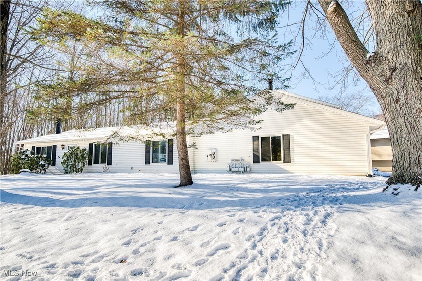 Discover this well-maintained 3-bedroom, 2-full-bath condominium - Beach Condo for sale in Mentor, Ohio on Beachhouse.com