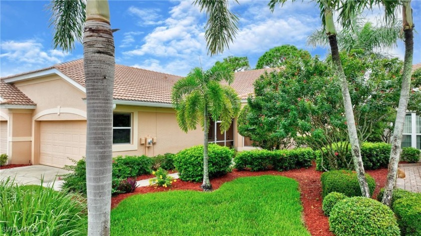 This super clean & meticulously maintained twin villa with a - Beach Home for sale in Lehigh Acres, Florida on Beachhouse.com