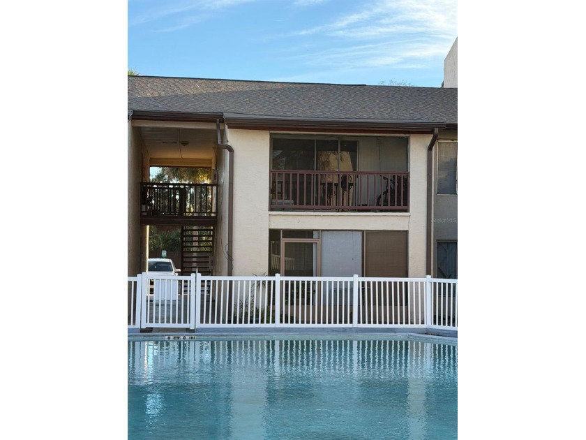 LOCATION, LOCATION, LOCATION. Move-in ready condo in desirable - Beach Condo for sale in Tampa, Florida on Beachhouse.com