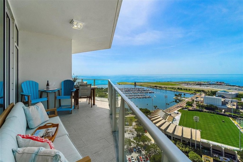 LUXURY LIVING in the heart of Downtown St. Pete and ON THE 27TH - Beach Condo for sale in St. Petersburg, Florida on Beachhouse.com