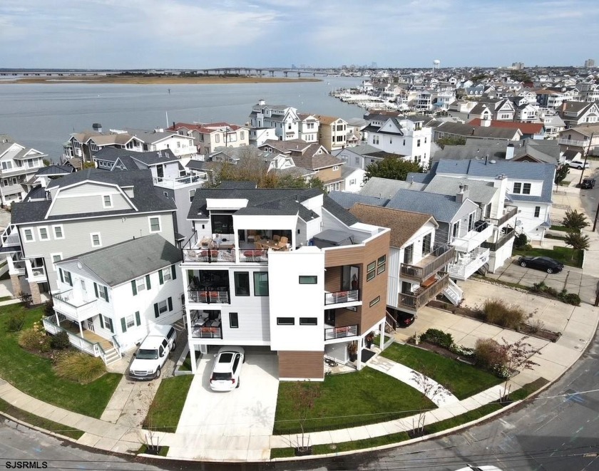Recent Construction single family home completed 2023 with - Beach Home for sale in Ocean City, New Jersey on Beachhouse.com