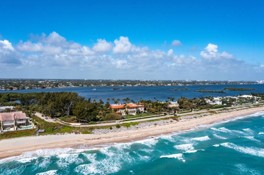 First time available in over a half century. An extremely unique - Beach Acreage for sale in Palm Beach, Florida on Beachhouse.com