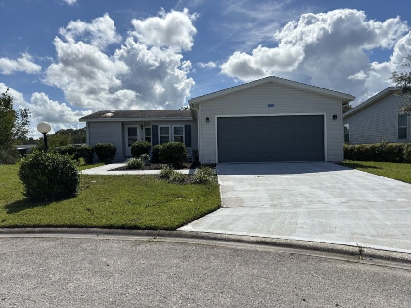 Home For Sale in Elkton - Beach Home for sale in Elkton, Florida on Beachhouse.com