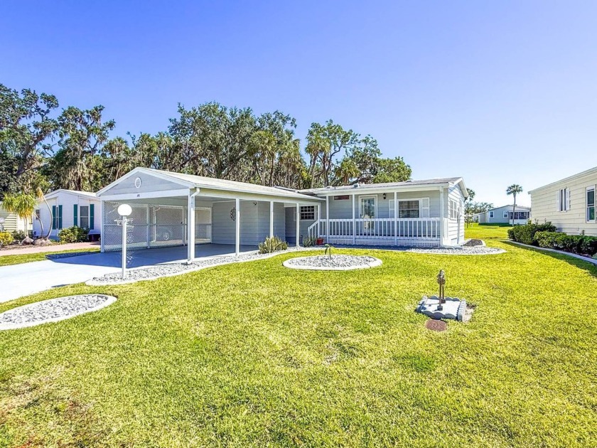 Motivated Seller, Bring Offers....Amazing 2bd/2ba land owned - Beach Home for sale in Ellenton, Florida on Beachhouse.com