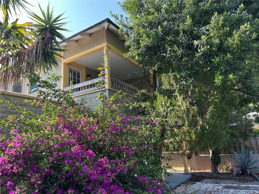 Here's your chance to own property in Historic Uptown with - Beach Townhome/Townhouse for sale in St. Petersburg, Florida on Beachhouse.com