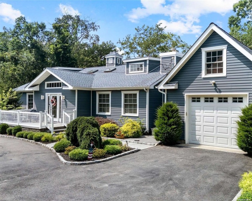 Welcome Home to 14 Fern Avenue! This beautiful Home has so much - Beach Home for sale in Riverhead, New York on Beachhouse.com