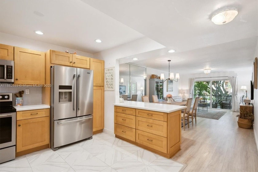 Golfer's Paradise -Play golf for free (except cart fee) ! Live - Beach Condo for sale in Pembroke Pines, Florida on Beachhouse.com