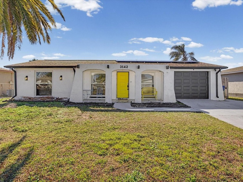 Holiday Lake Estates! Never flooded and comes fully furnished!! - Beach Home for sale in Holiday, Florida on Beachhouse.com