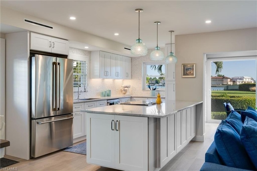 Elegance Meets Exceptional Pricing. Gulf and Bay Views. Boaters - Beach Condo for sale in Naples, Florida on Beachhouse.com