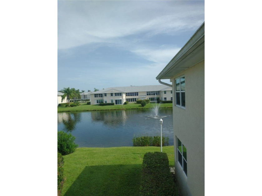 Beautifully renovated condominium, updated kitchen, including - Beach Home for sale in Vero Beach, Florida on Beachhouse.com