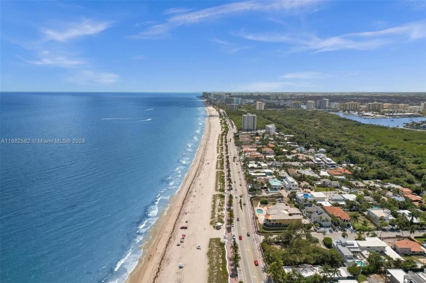 ENJOY THE LIFESTYLE OF EASY LIVING BY THE SEA. BEAUTIFUL SUNRISE - Beach Condo for sale in Fort Lauderdale, Florida on Beachhouse.com