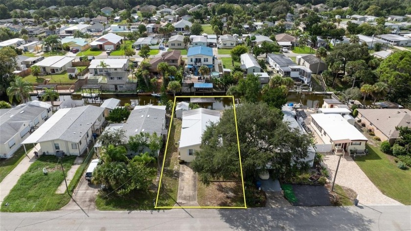 Discover this stunning 2-bedroom, 2-bath waterfront home located - Beach Home for sale in Edgewater, Florida on Beachhouse.com