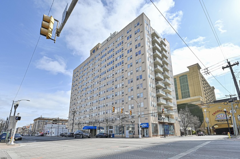 Don't miss out on this charming 2-bedroom, 1-bathroom condo - Beach Condo for sale in Atlantic City, New Jersey on Beachhouse.com