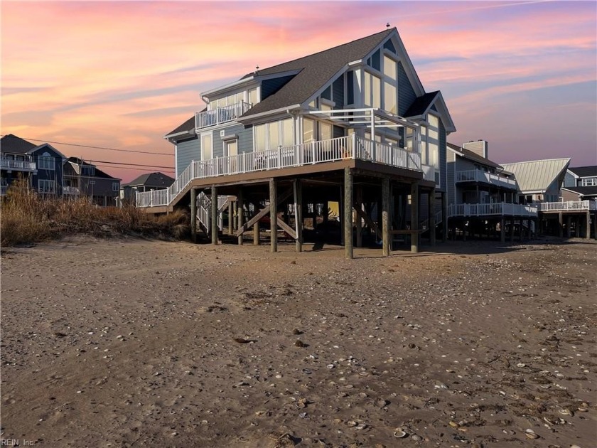 Stunning 2018 custom 2,600-sq ft haven features 4 bedrooms and 4 - Beach Home for sale in Hampton, Virginia on Beachhouse.com