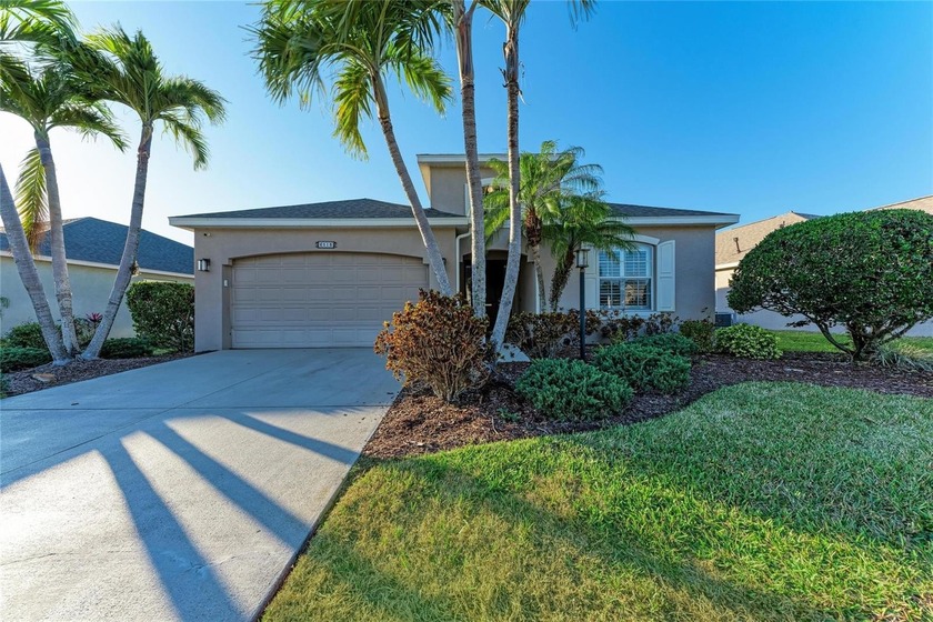 One or more photo(s) has been virtually staged. **Exquisite - Beach Home for sale in Lakewood Ranch, Florida on Beachhouse.com